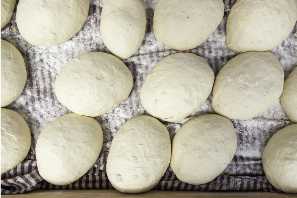 Como Fazer Blend Caseiro de Farinhas Tropicais e Potencializar Seu Pão: Nutrição, Sabor e Identidade na Panificação Artesanal